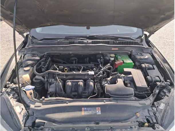 Car image 17