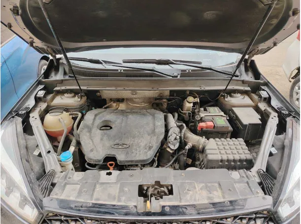 Car image 37