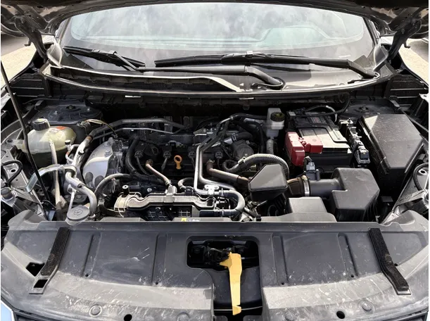 Car image 26