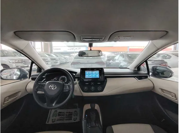 Car image 20
