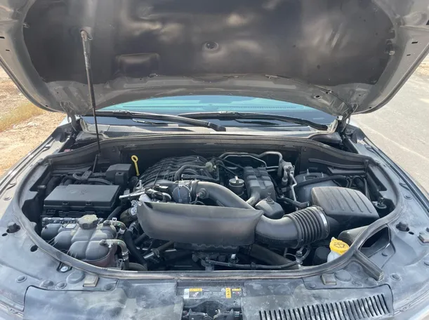 Car image 26