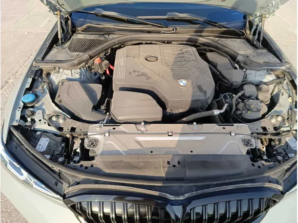 Car image 39