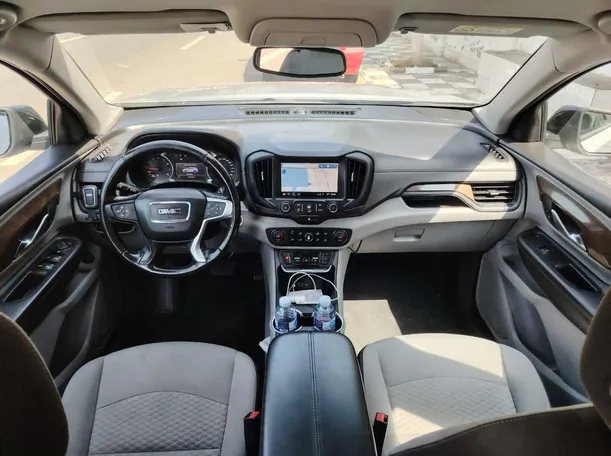 Car image 21