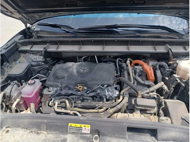 Car image 21