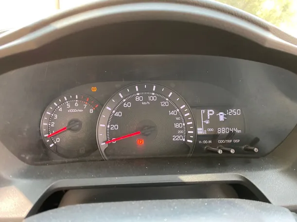 Car image 17