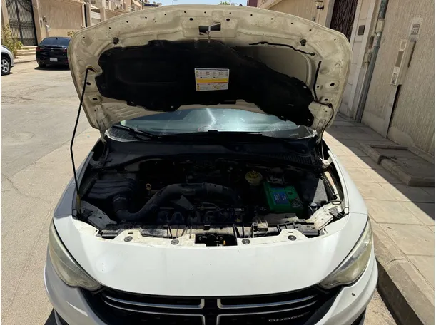 Car image 23