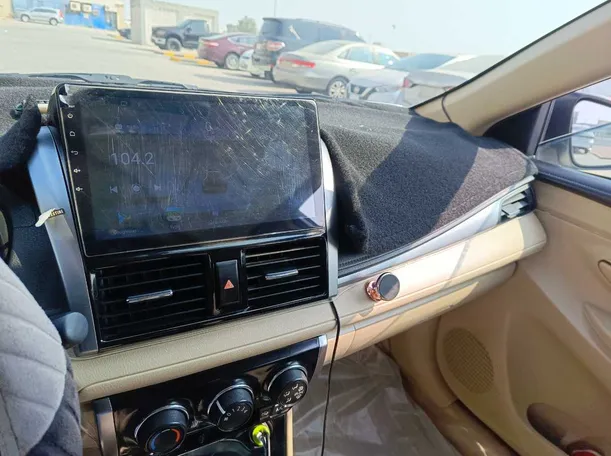 Car image 21