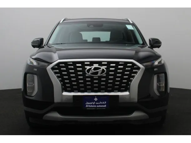 Car image 11
