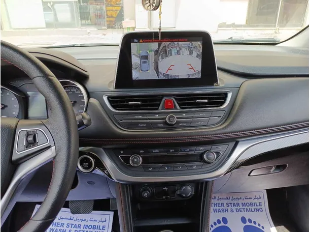 Car image 16