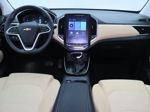 Car image 14