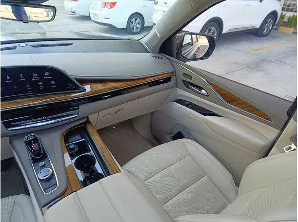 Car image 42