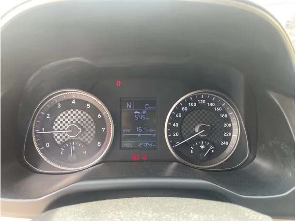 Car image 20