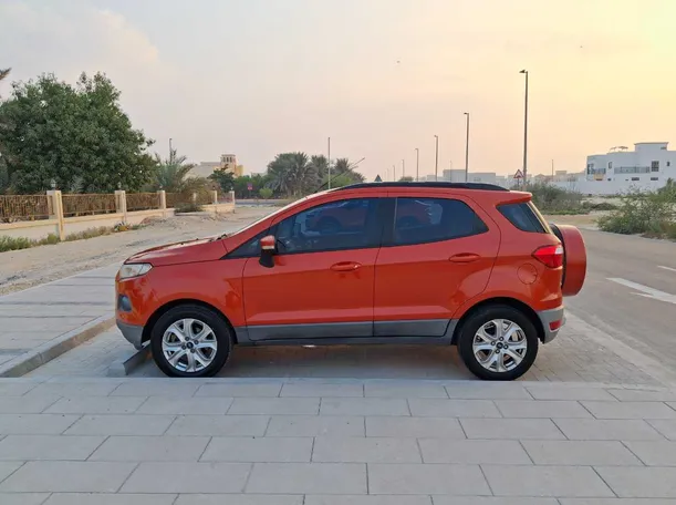 Car image 8