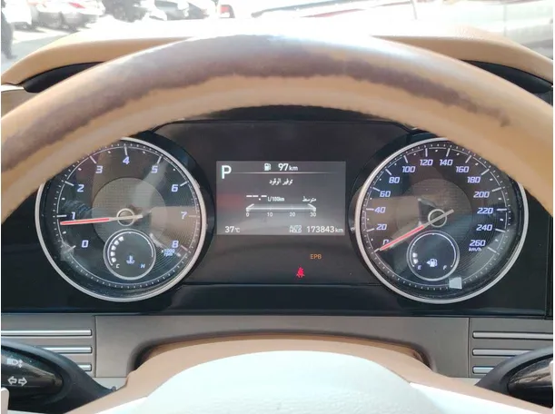 Car image 28