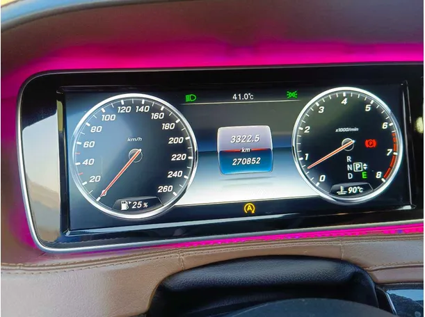 Car image 28