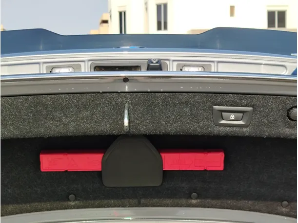 Car image 36