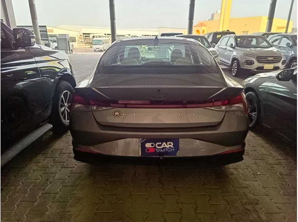 Car image 6