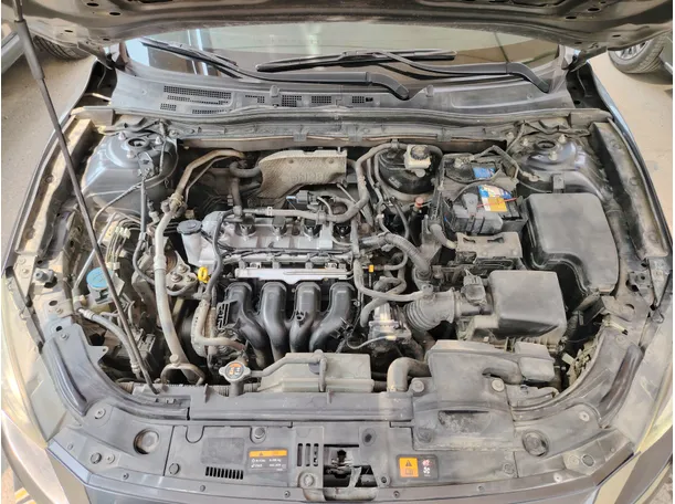 Car image 27