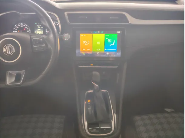 Car image 22