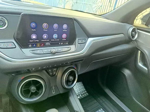 Car image 23