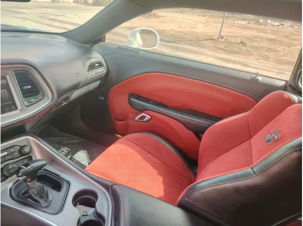 Car image 31