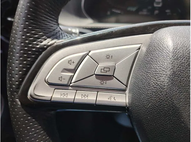 Car image 45