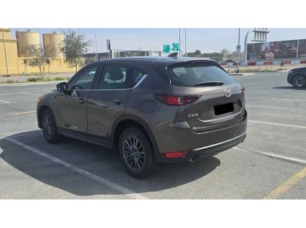 Car image 7