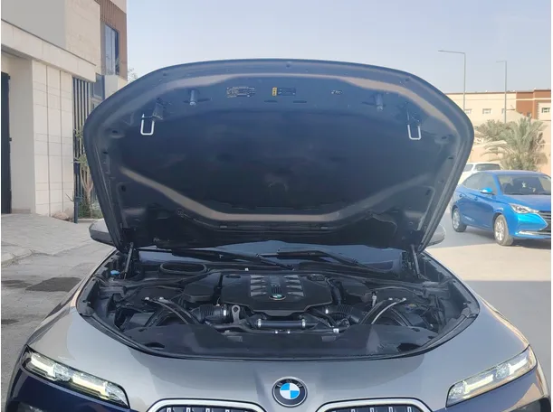 Car image 38