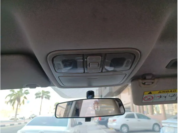 Car image 20