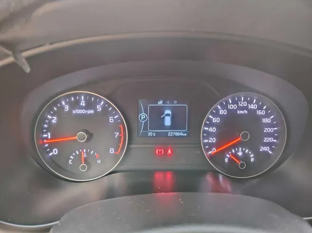 Car image 28