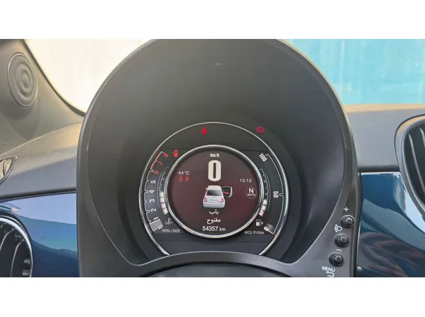 Car image 18
