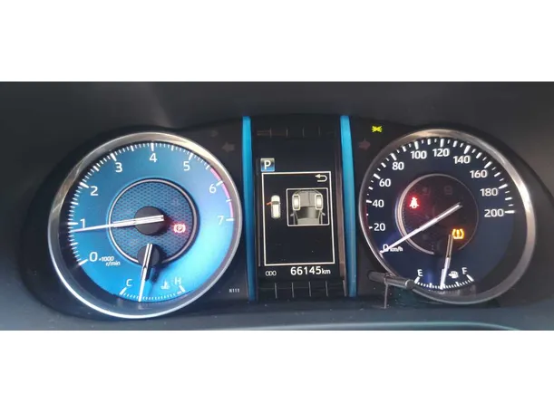 Car image 19
