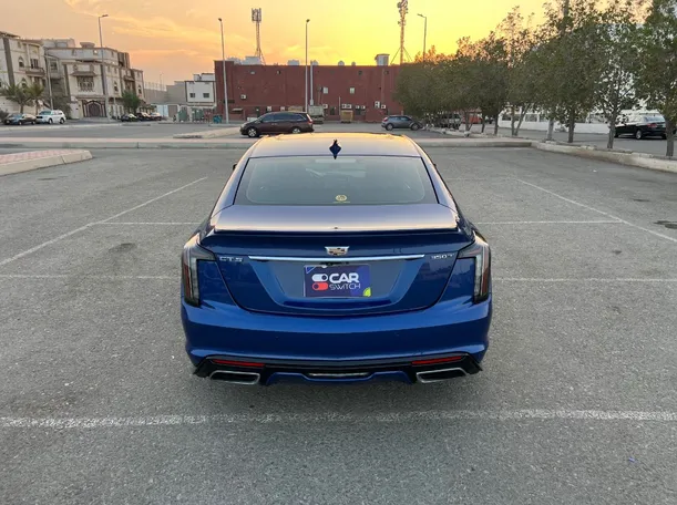 Car image 6