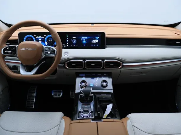 Car image 14