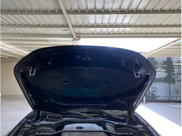 Car image 32