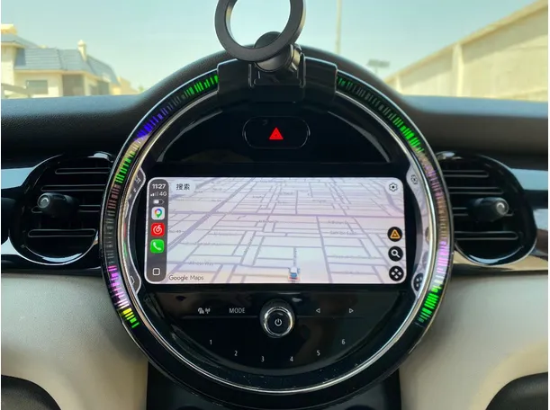 Car image 19