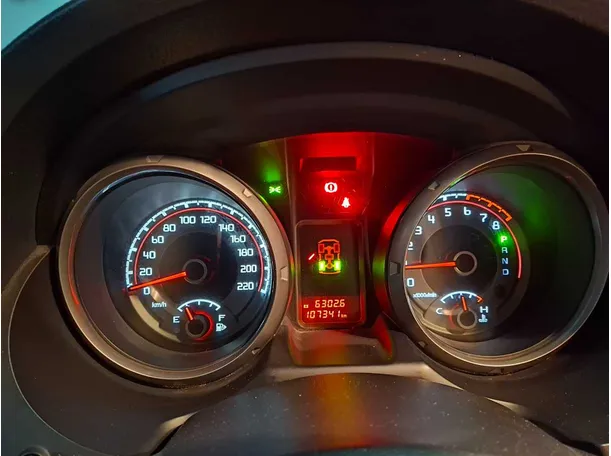 Car image 18