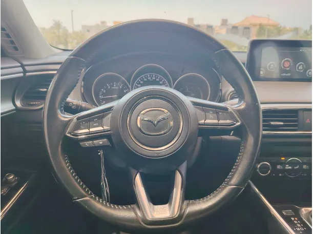 Car image 21