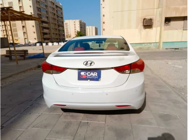 Car image 6
