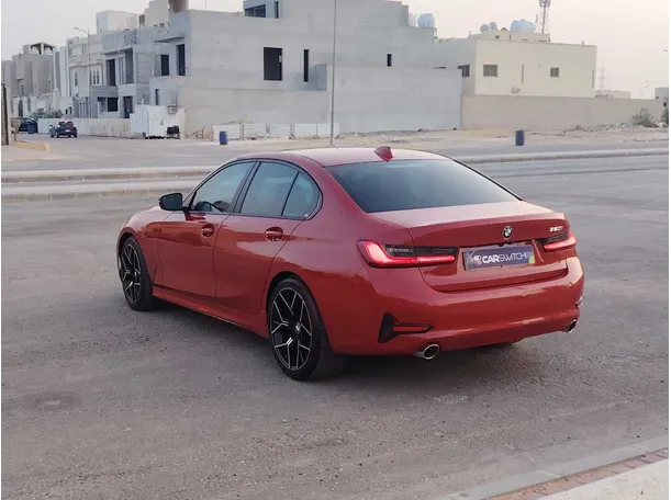 Car image 7