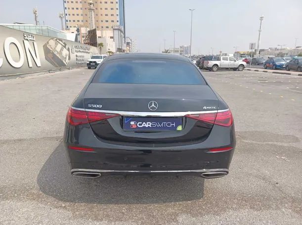 Car image 6