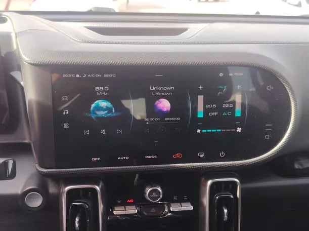 Car image 20