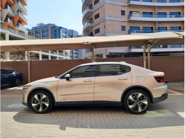 Car image 8