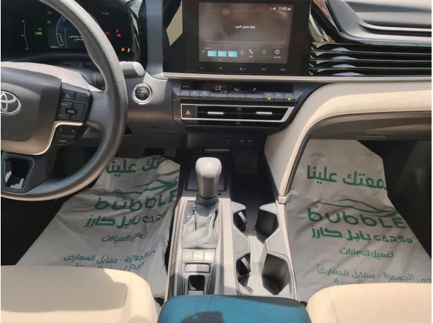 Car image 24