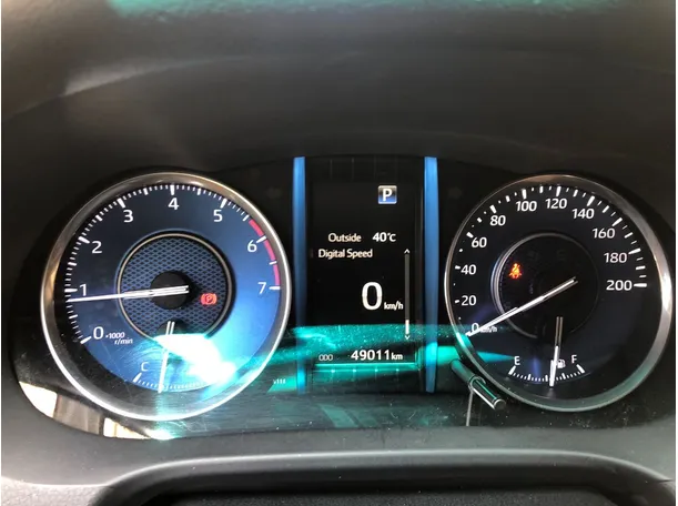 Car image 17