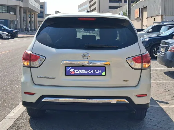 Car image 6