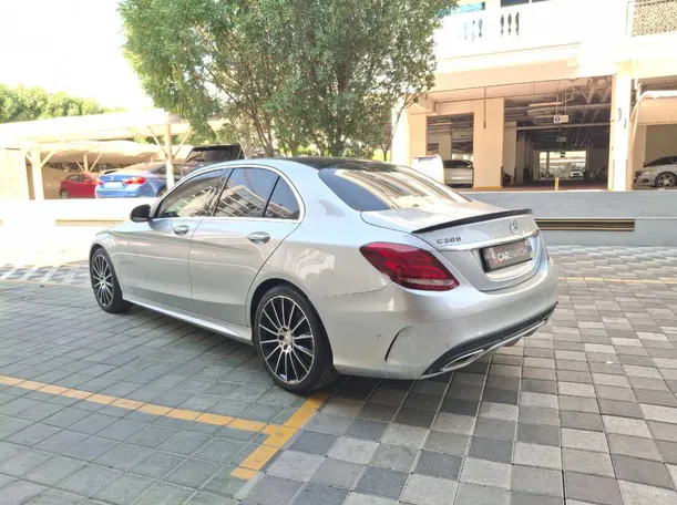 Car image 7