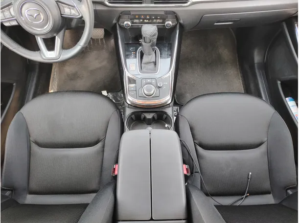 Car image 20