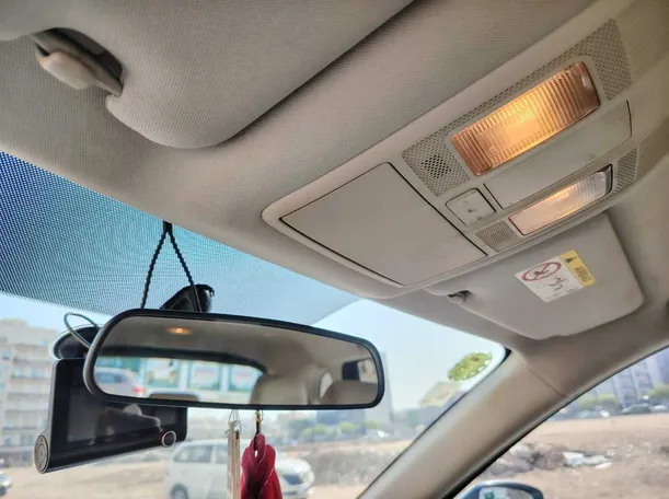 Car image 35