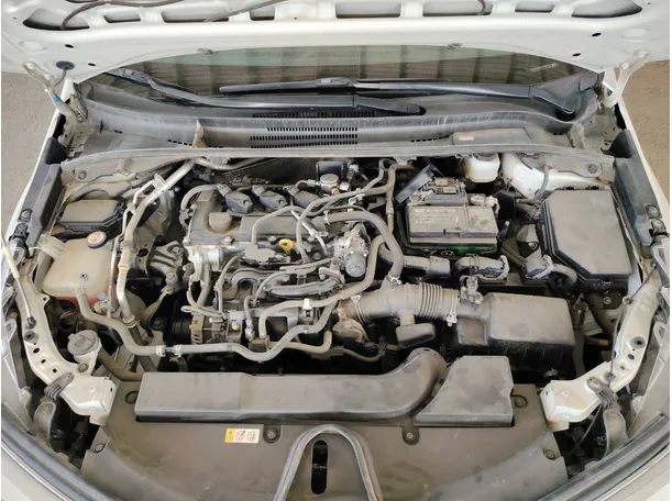 Car image 30